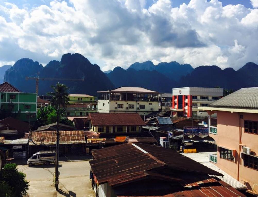 Sisavang Hotel Vang Vieng Exterior photo